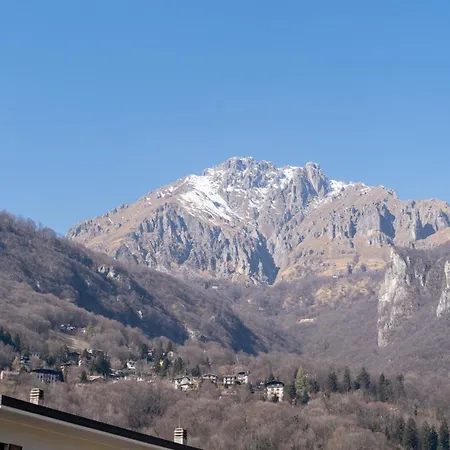 Апартаменты Luxury Between And Valsassina Ballabio