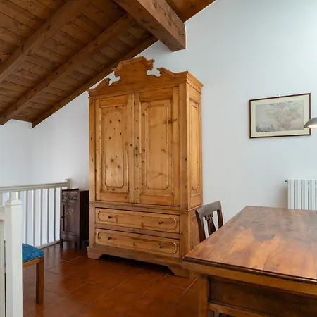 Luxury Between And Valsassina Апартаменты