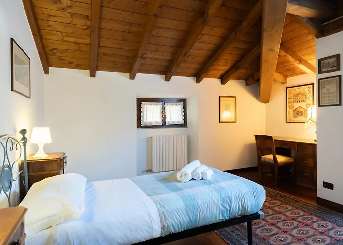 Διαμέρισμα Luxury Between And Valsassina